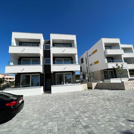 Black Pearl Novalja Exterior photo